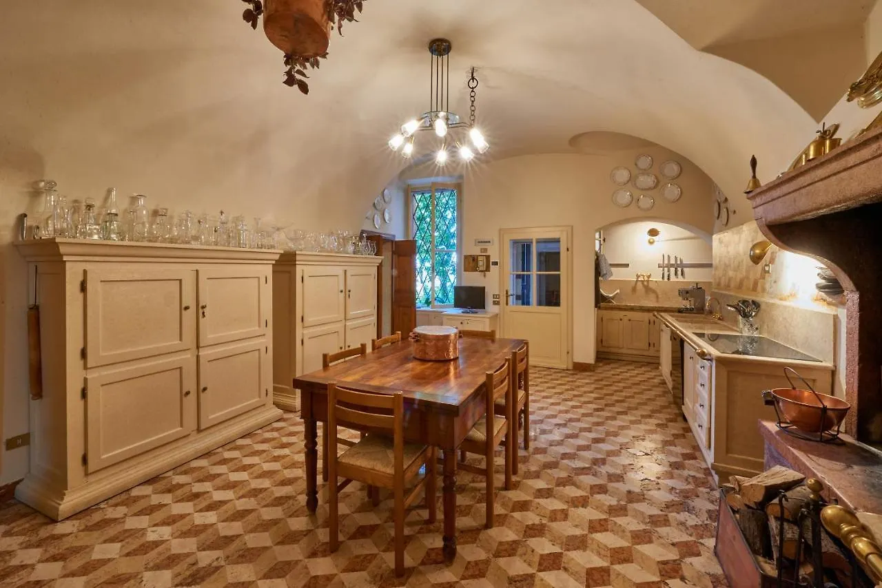 Torre Di Terzolan With Pool, Jacuzzi And Golf Putt Villa Verona